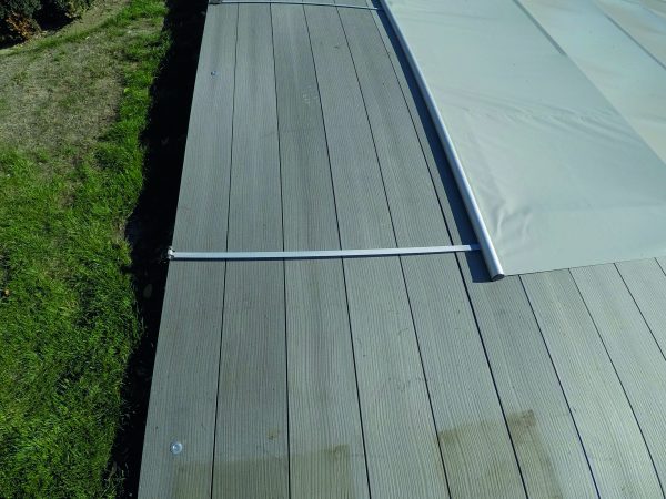 Rollabdeckung für Schwimmbad, wetterfest, langlebig, einfache Handhabung.