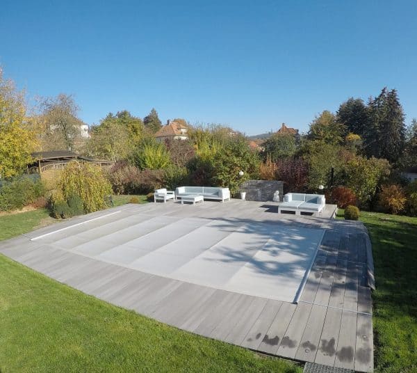 Abdeckungen für Schwimmbad im Garten, Schutz und Sicherheit, langlebige Poolabdeckungen.