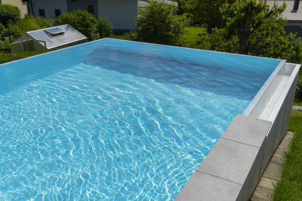 Infinity Pool, Kaskade, Detailansicht